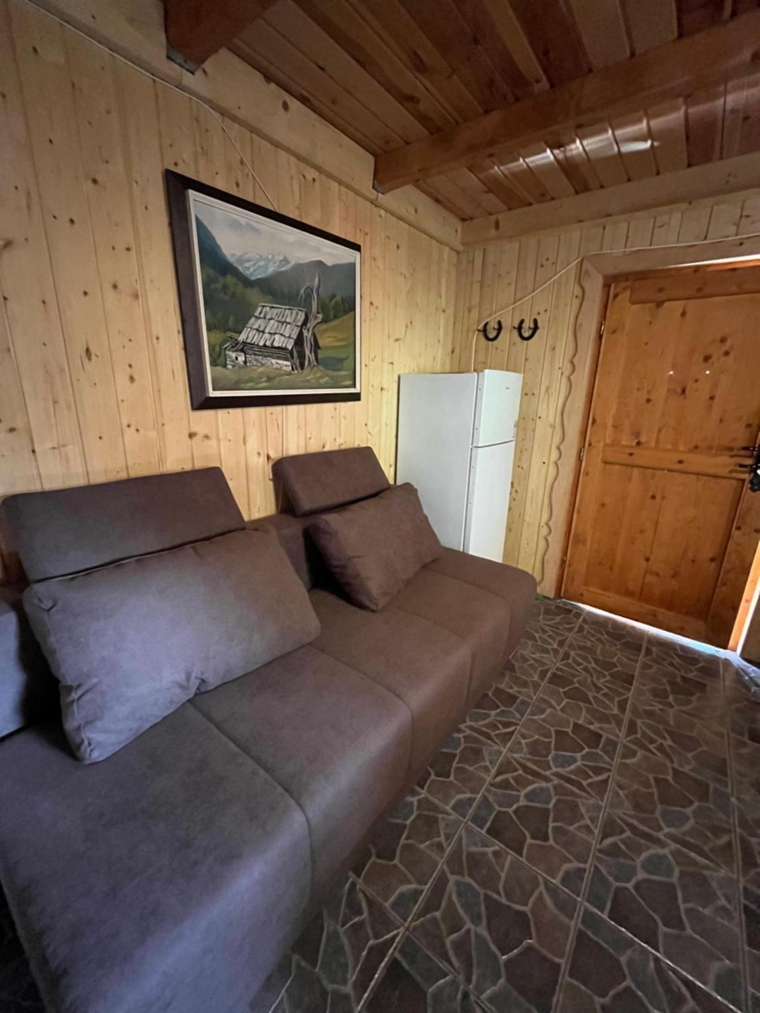Cottage Zirovnica Extérieur photo